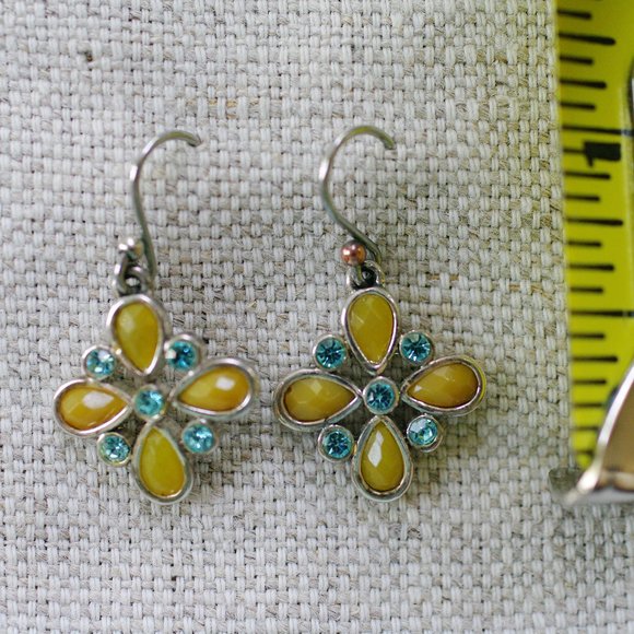 Liz Claiborne Costume Dangle Earrings - Picture 1 of 3